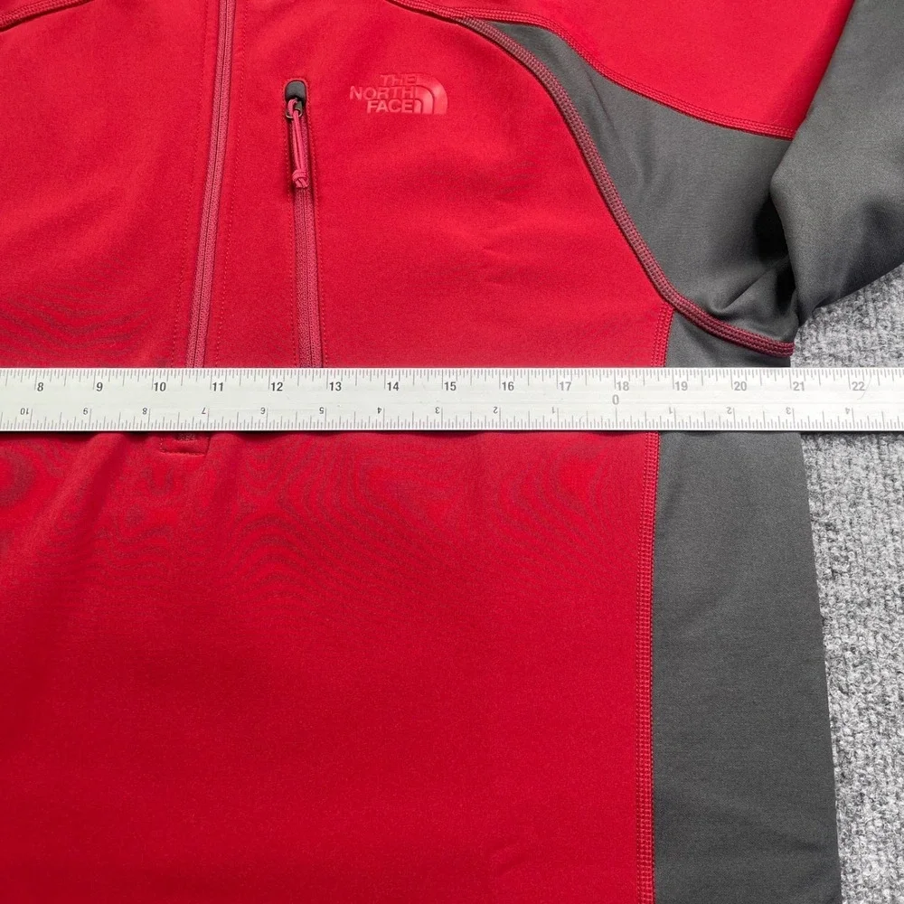 The North Face Pullover Men's M Red Grey FlashDry 1/4 Zip